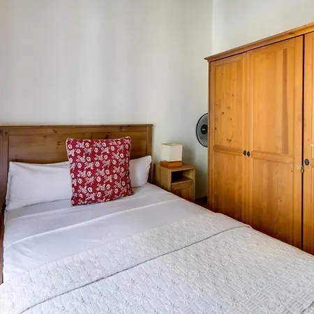 Appartement Modern 2 Bedroom In Poble Sec 7 Minutes To Metro