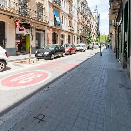 Apartment Modern 2 Bedroom In Poble Sec 7 Minutes To Metro
