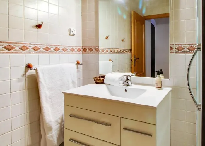 Modern 2 Bedroom In Poble Sec 7 Minutes To Metro