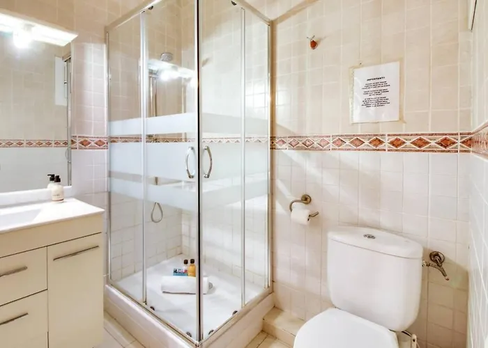 Modern 2 Bedroom In Poble Sec 7 Minutes To Metro